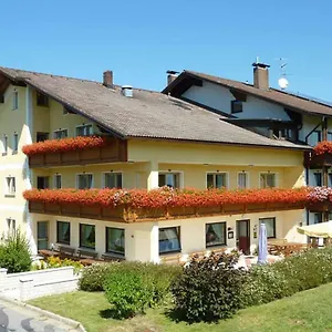 Märchenwald Hotel
